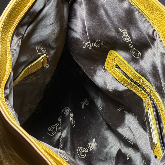 Authentic Valentina Grand Made in Italy Handbag - Picture 11 of 15